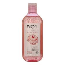 شامپو بدن بیول اسکراب دارمدل SILKY PEACHمناسب پوست چرب و معمولی 400 میل